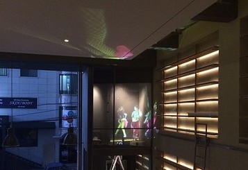 SM 엔터테인먼트 SMT SEOUL Hologram Film 설치